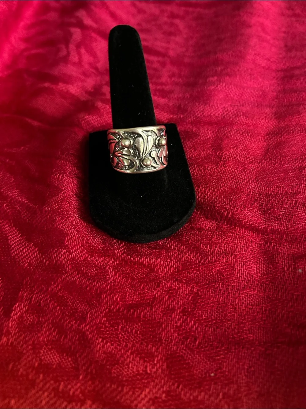 Silpada Sterling Floral Vine Oxidized Ring - R1686 - Size 8